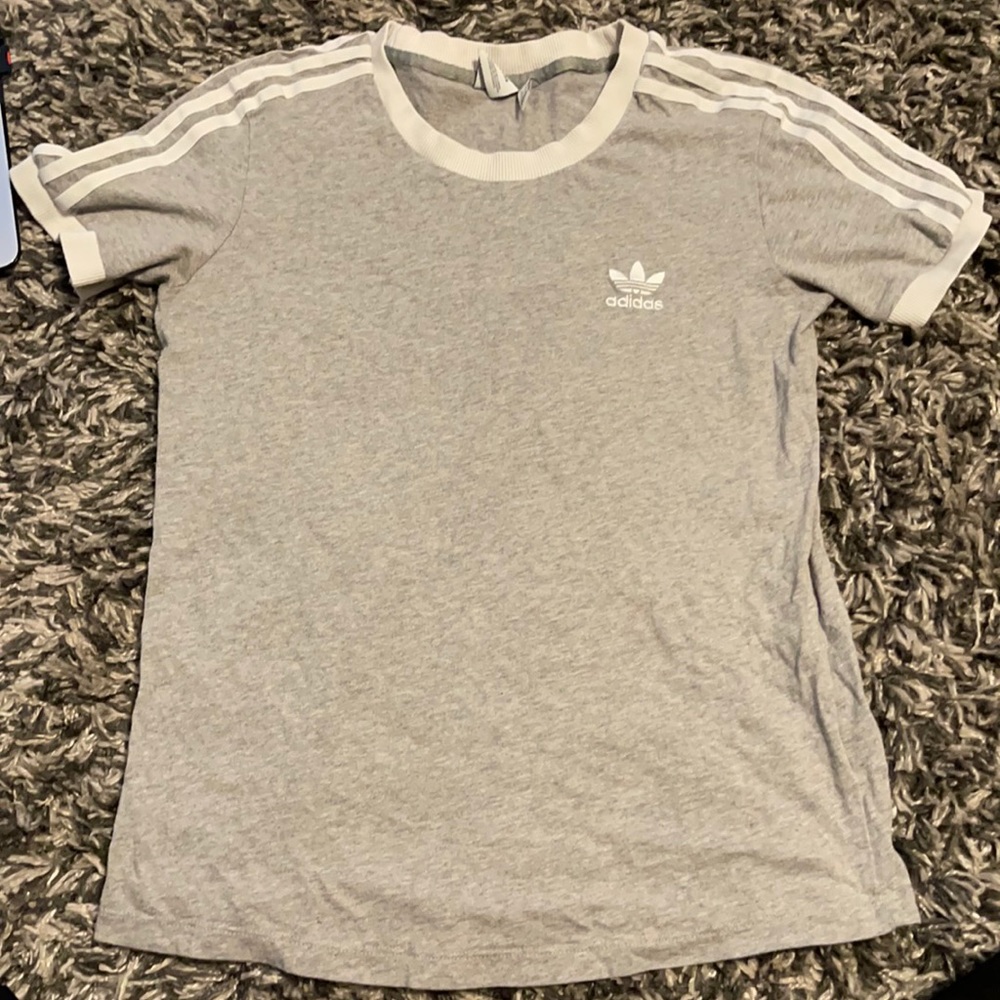 Women’s Adidas top